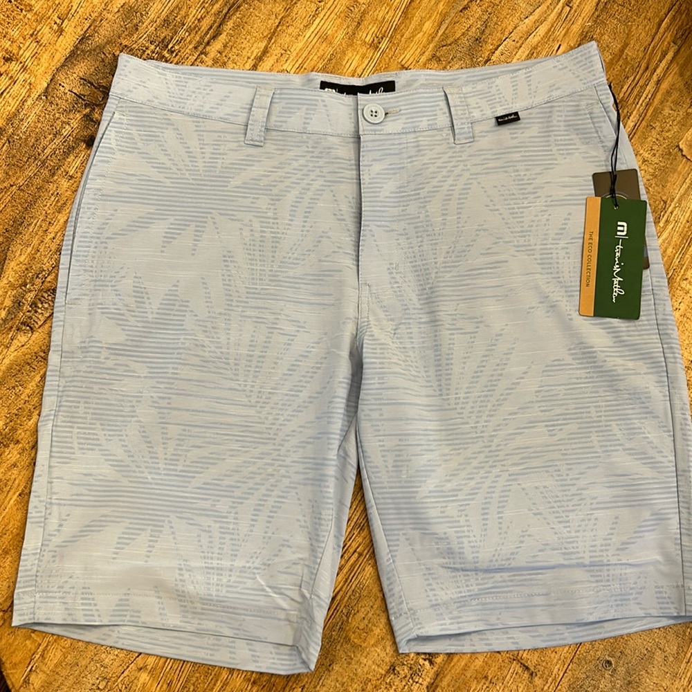 NWT Travis Mathew Men’s Short Size 32